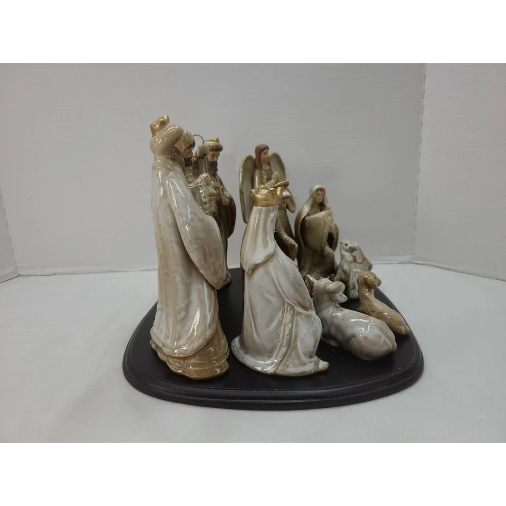 Vintage Kirkland's Porcelain Navitivy Set 13‎ Pieces #071371  Separate Jesus EUC